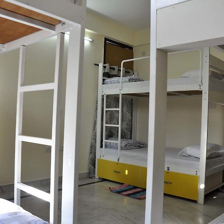Friends Hostel นิวเดลี ภายนอก รูปภาพ
