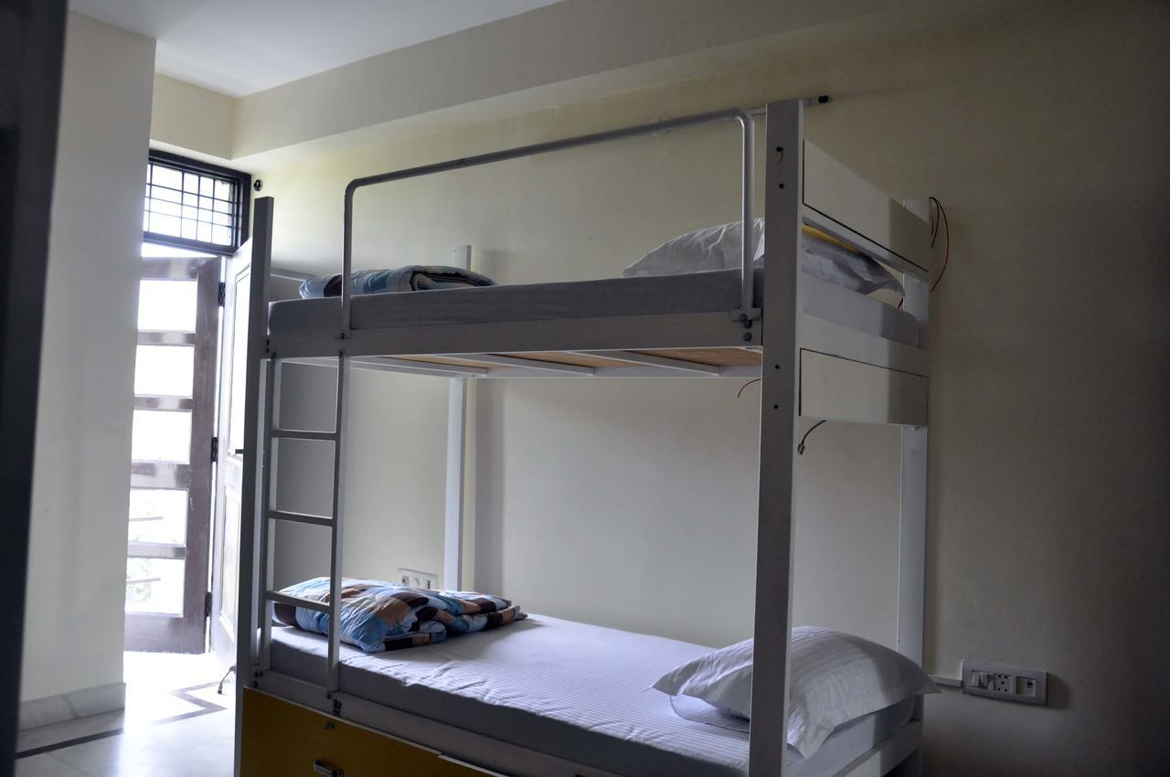 Friends Hostel นิวเดลี ภายนอก รูปภาพ
