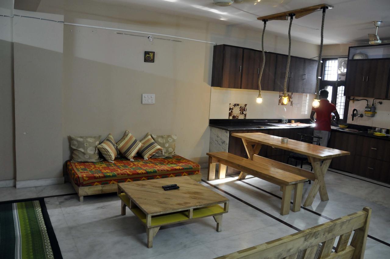 Friends Hostel นิวเดลี ภายนอก รูปภาพ